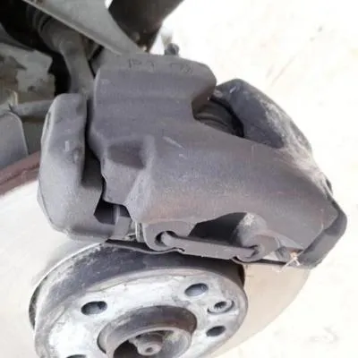 7H0615124C  FREN KALİPER ÖN SOL T5 2003-2010 2,5TDİ TOUAREG 2003-2010