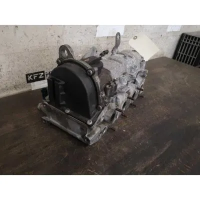 03F103351 SİLİNDİR KAPAĞI 1.2 TSI CBZB A1-A3-CADDY-GOLF