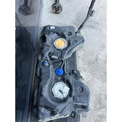 Volkswagen Tiguan Mazot Deposu-Yakıt Deposu 5N0201085K