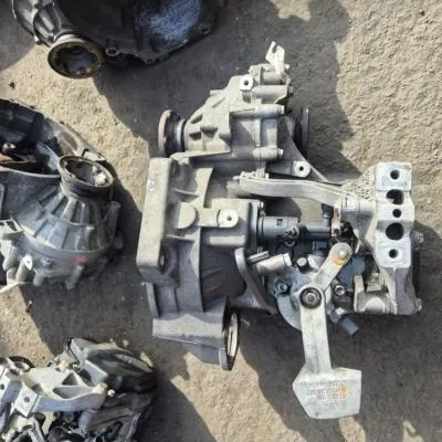 Volkswagen Jetta 1.9 TDİ Manuel 5 ileri Çıkma Şanzıman